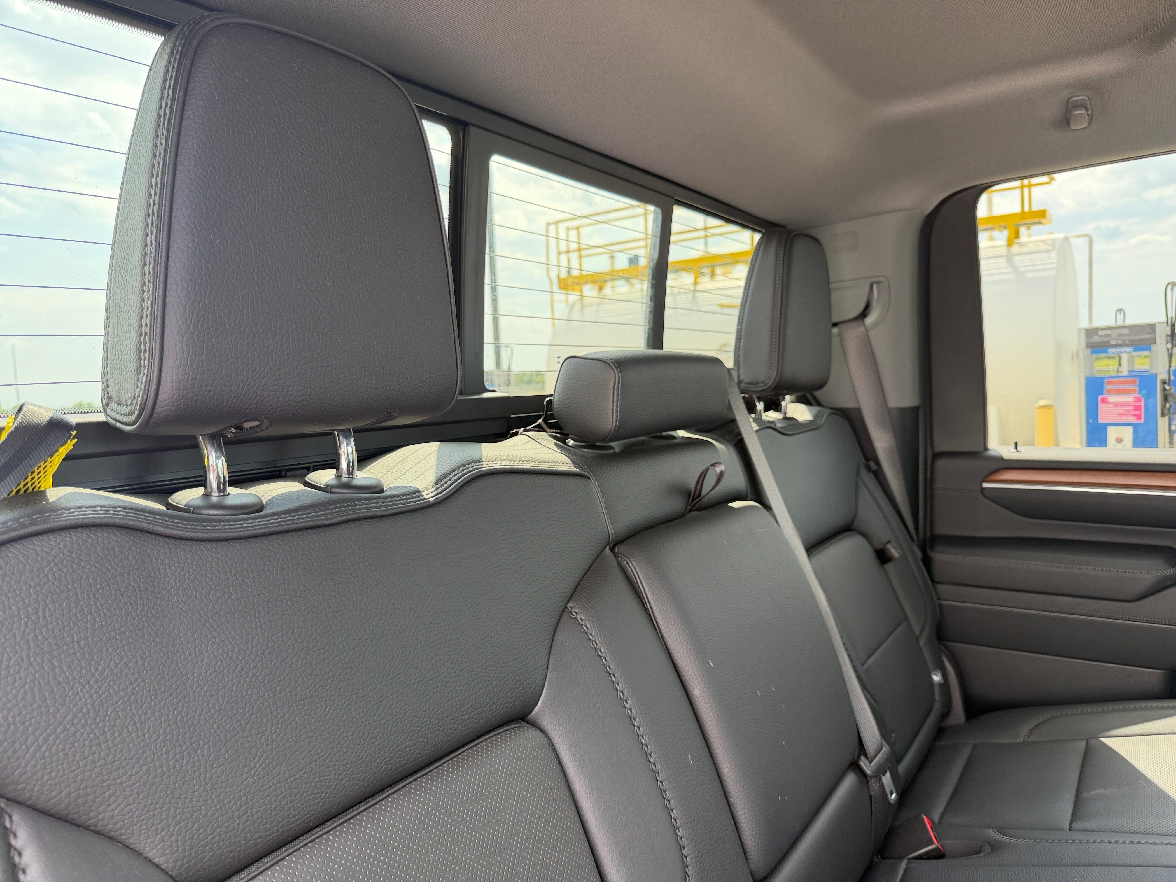 gmc sierra 3500hd 2025 1GT4UWEY1SF174313 image gmc sierra 3500hd 2025 1GT4UWEY1SF174313 image